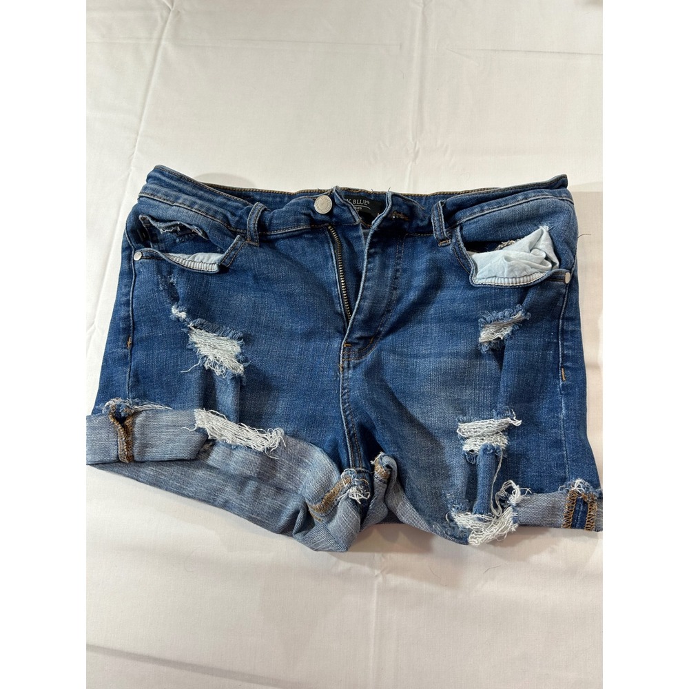Judy Blue Los Angeles Distressed Denim Shorts Medium Wash Cuffed XL JB150054